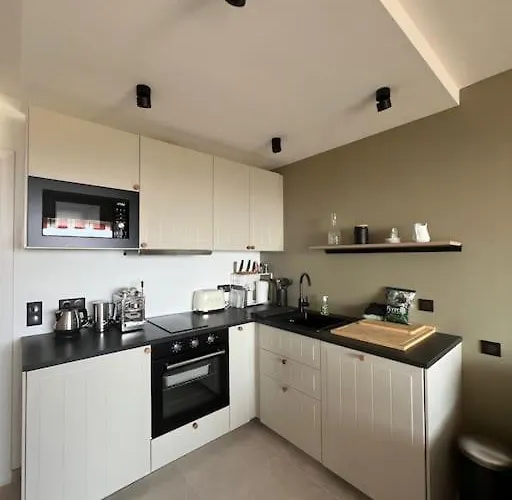 Апартаменты De Charme, 2p, Terrasse, Vue Mer, Clim, Garage Жуан-ле-Пен