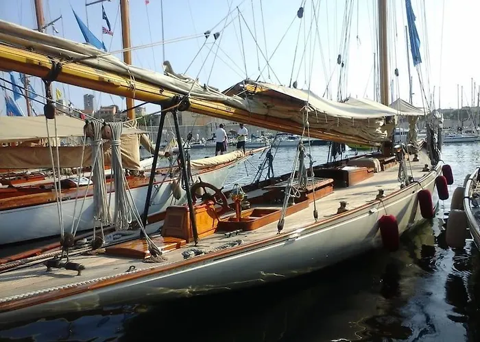 De Charme, 2p, Terrasse, Vue Mer, Clim, Garage Жуан-ле-Пен