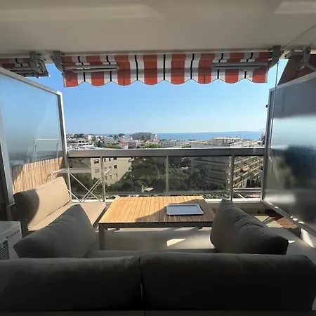 Appartement De Charme, 2p, Terrasse, Vue Mer, Clim, Garage *