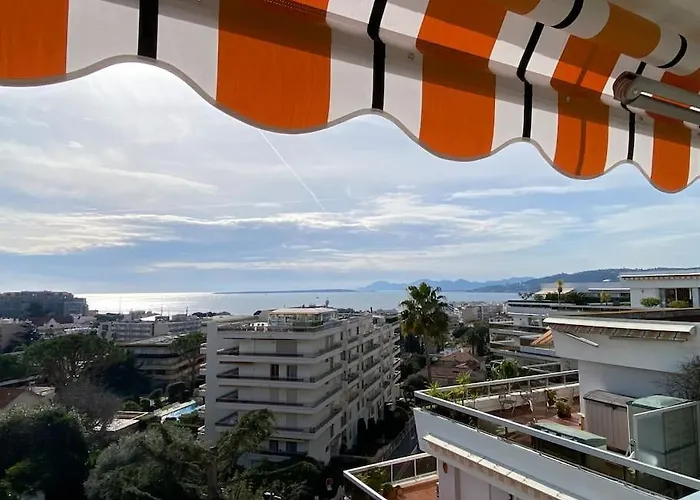 De Charme, 2p, Terrasse, Vue Mer, Clim, Garage شقة